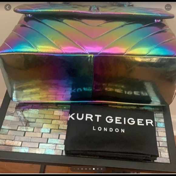 Kensington XXL Leather Shoulder Bag KURT GEIGER LONDON - Picture 12 of 16